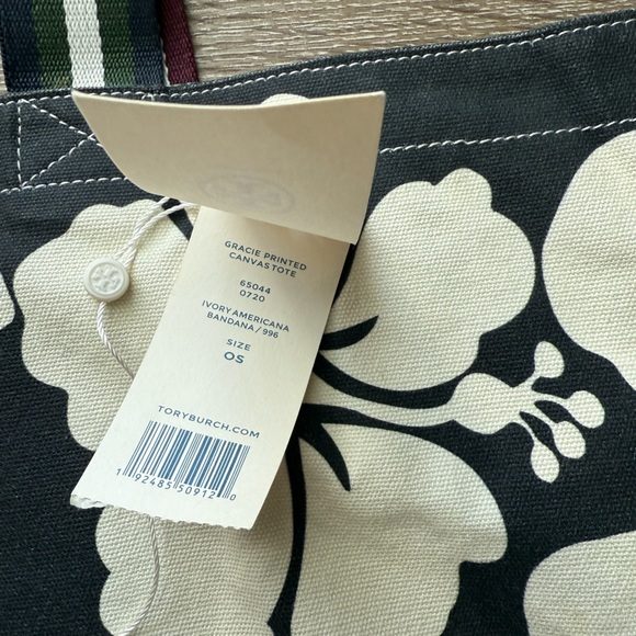 Tory Burch Gracie Printed Canvas Tote Bag.  Reversible.  New. - Picture 5 of 6